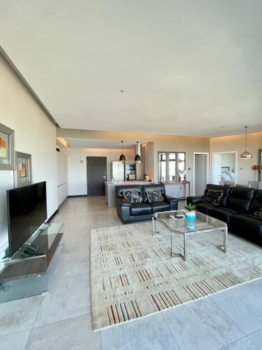 City View Apartment Nestled In The Heart Of Nbo Nairobi Exteriör bild