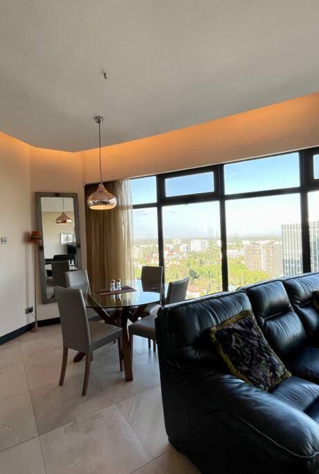 City View Apartment Nestled In The Heart Of Nbo Nairobi Exteriör bild